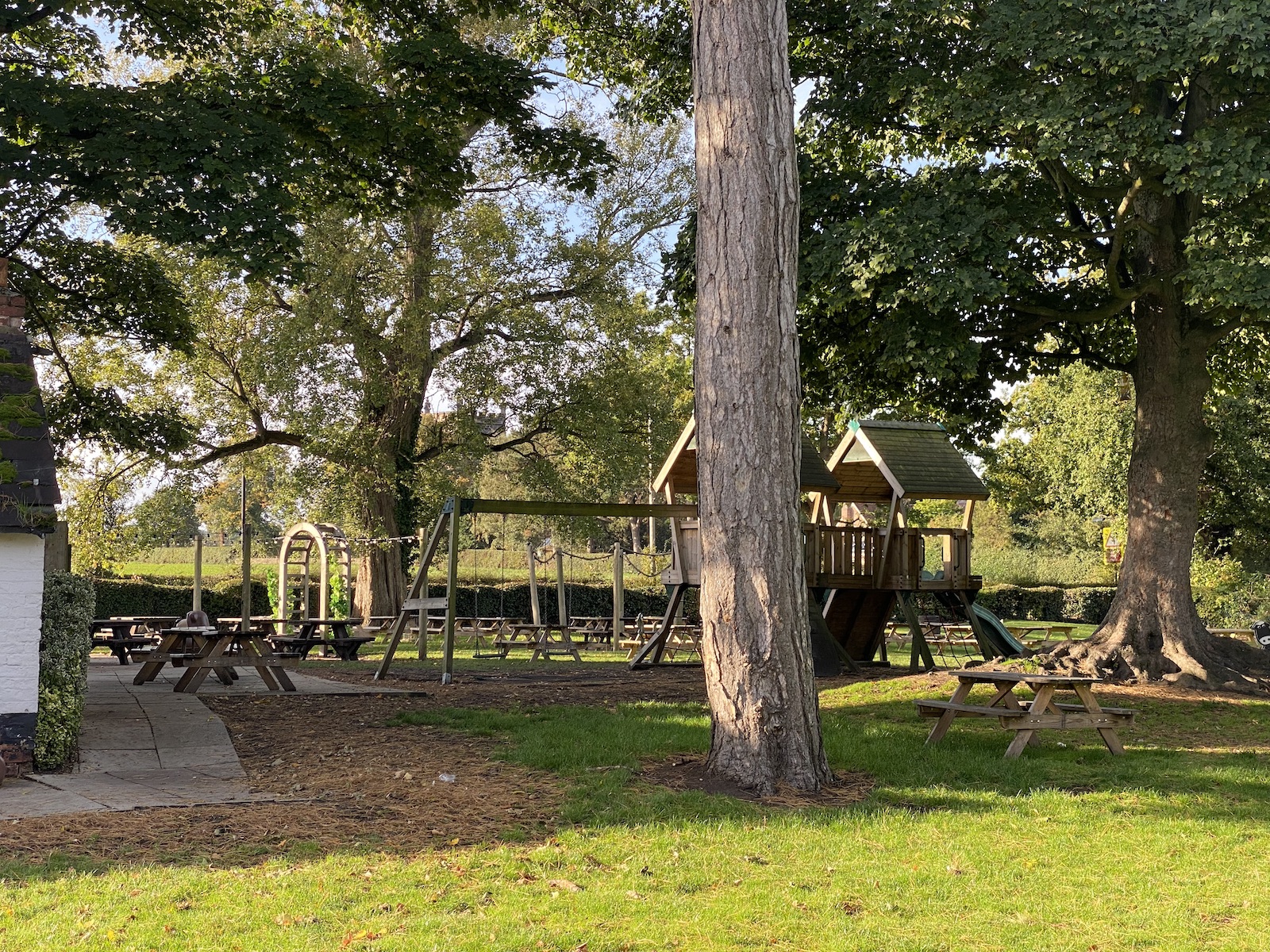 The Saracen's Head (Greene King) lymm.uk